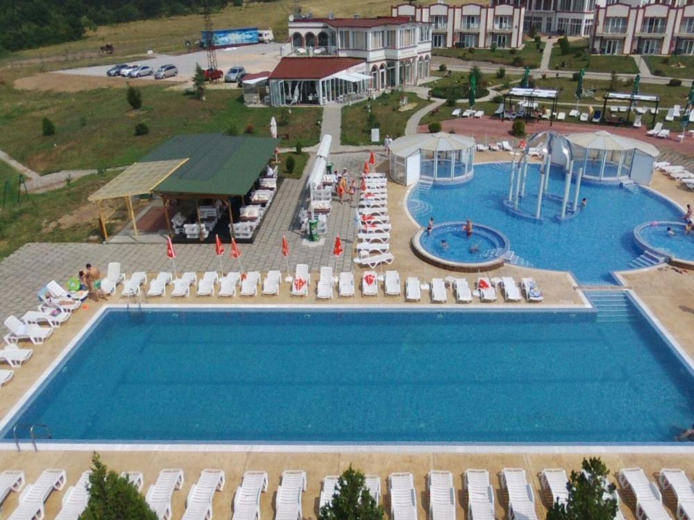 Апартаментен туристически комплекс Аква Терми Krasnovo Екстериор снимка